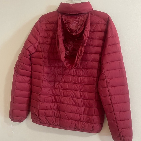 Men's Red Puffer Jacket - Picture 6 of 13